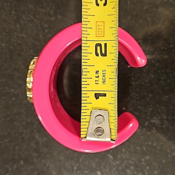 💕TRINA TURK x MALIBU BARBIE💕 Collaboration Pink Cuff Bracelet (Human Size) - Picture 16 of 16